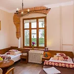 Bed & Breakfast Rajski Dom