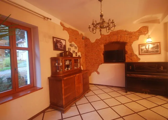 Rajski Dom 住宿加早餐酒店 3*