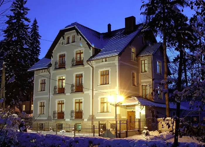 Rajski Dom 库多瓦-兹德鲁伊