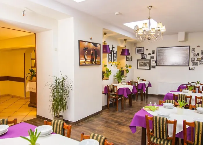 Rajski Dom 库多瓦-兹德鲁伊